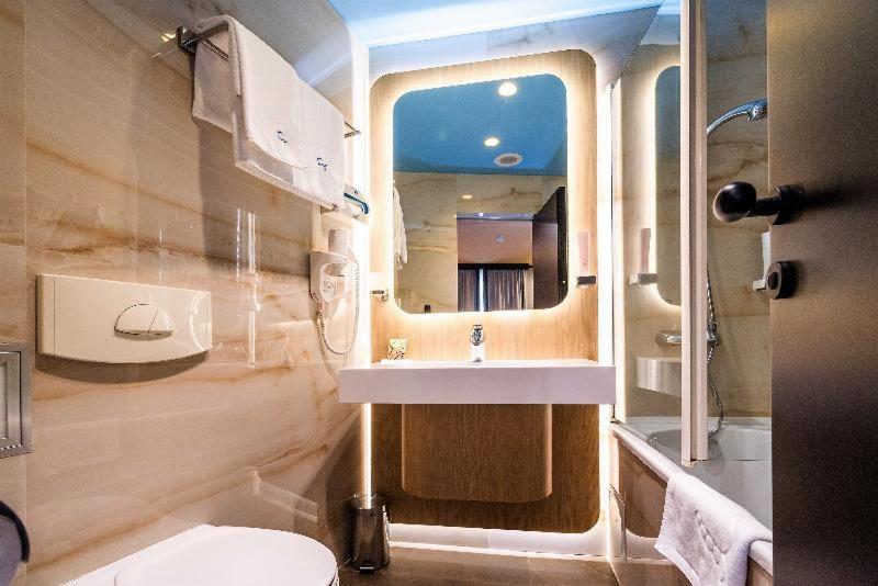 Hotel Eurostars 4*